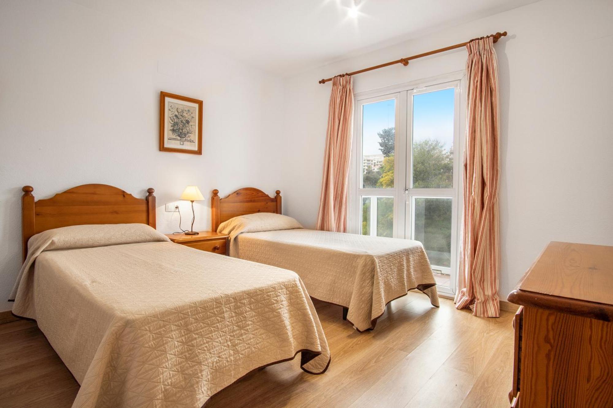 מנילבה Duquesa Harbour Club Aparthotel מראה חיצוני תמונה